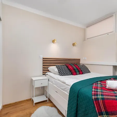 Grzybowska 6-10 By Homeprime Апартаменты *