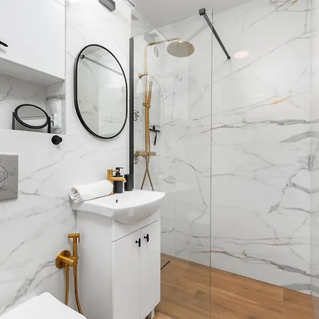 Grzybowska 6-10 By Homeprime Апартаменты