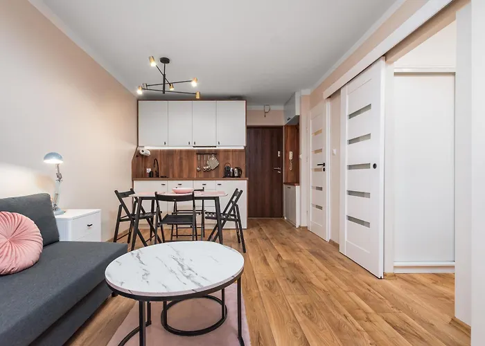 Grzybowska 6-10 By Homeprime