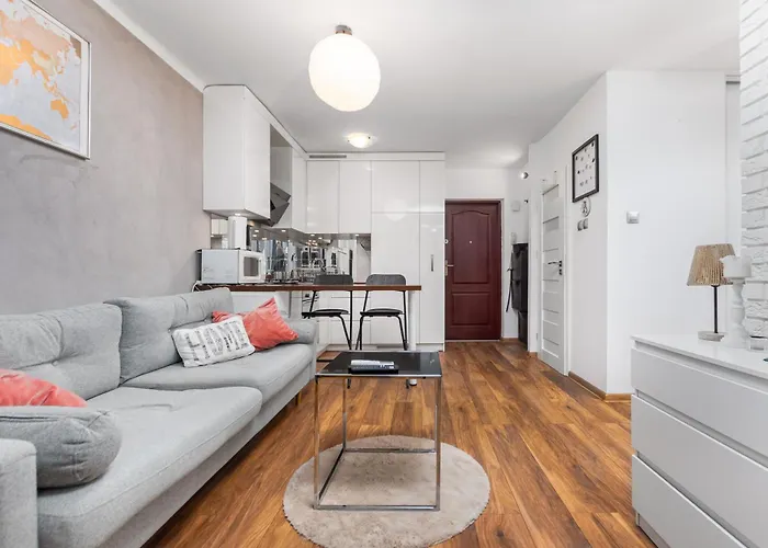 Grzybowska 6-10 By Homeprime