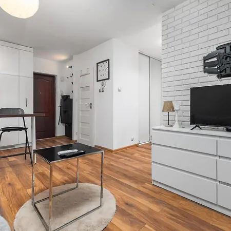 Grzybowska 6-10 By Homeprime Varşova